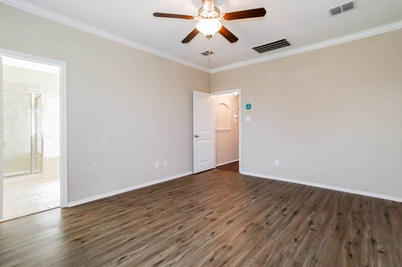2,375/Mo, 524 Pawnee St Aubrey, TX 76227 Main Bedroom View 2