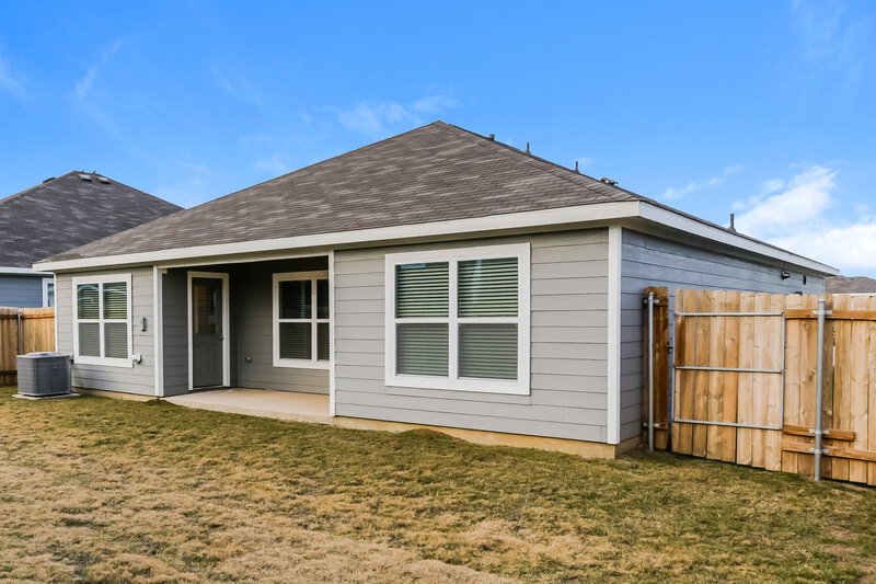1,730/Mo, 1456 Palamedes Dr Fort Worth, TX 76140 Rear View 2