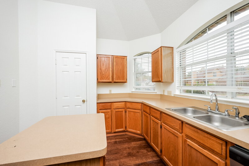 1,925/Mo, 2208 Browning Dr Mesquite, TX 75181 Kitchen View 3
