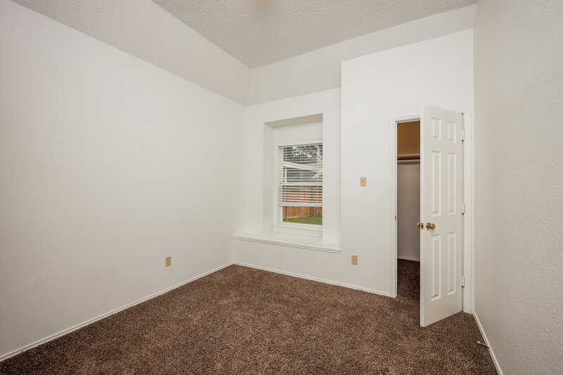1,925/Mo, 2208 Browning Dr Mesquite, TX 75181 Bedroom View