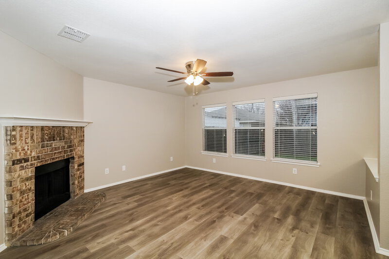 2,135/Mo, 2200 Southway Denton, TX 76207 Misc View 2