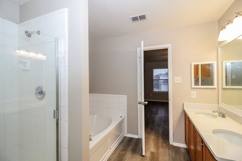 2,135/Mo, 2200 Southway Denton, TX 76207 Misc View 9