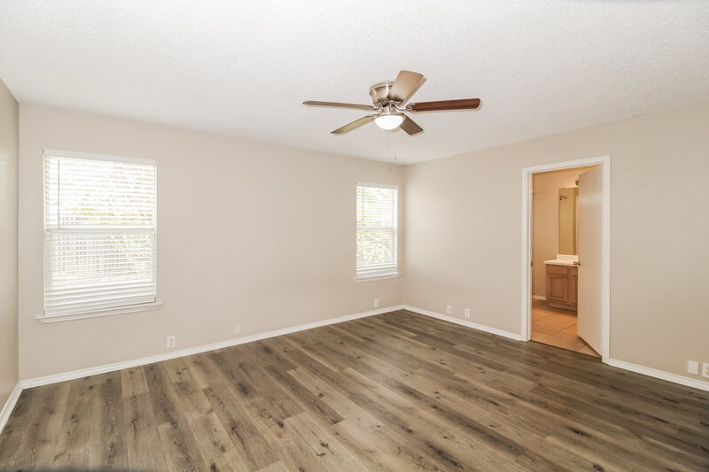 2,110/Mo, 1032 Springcreek Dr Denton, TX 76210 Main Bedroom View