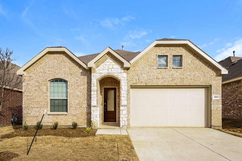 2,220/Mo, 1202 Daffodil Street Princeton, TX 75407 External View