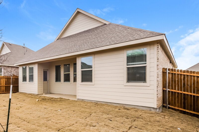 2,220/Mo, 1202 Daffodil Street Princeton, TX 75407 Rear View