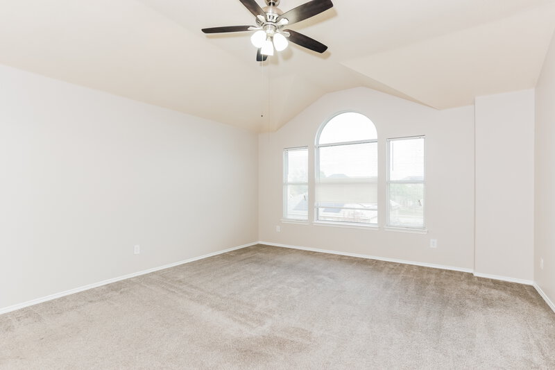 3,080/Mo, 632 Magnolia Trl Desoto, TX 75115 Main Bedroom View