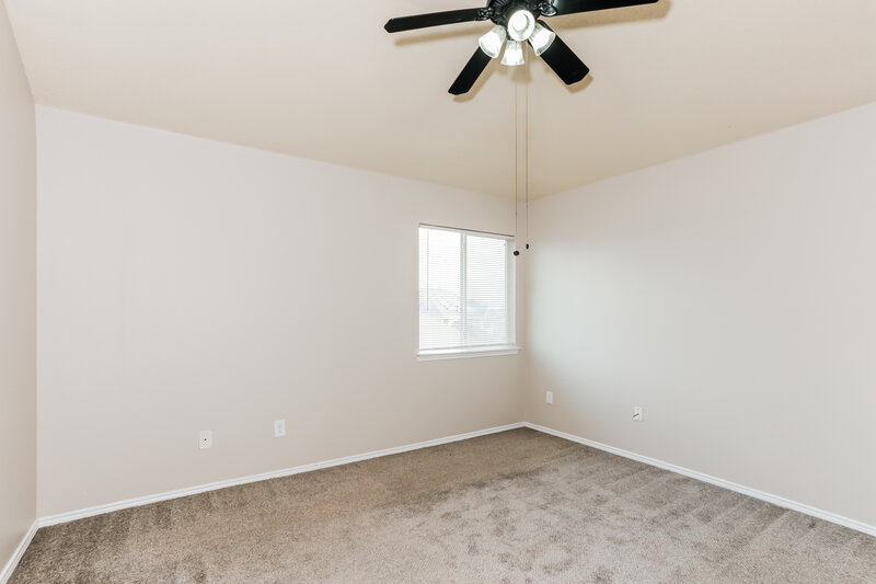 3,080/Mo, 632 Magnolia Trl Desoto, TX 75115 Bedroom View 3