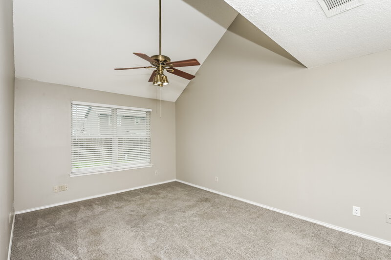 2,135/Mo, 4844 Thistledown Dr Fort Worth, TX 76137 Main Bedroom View