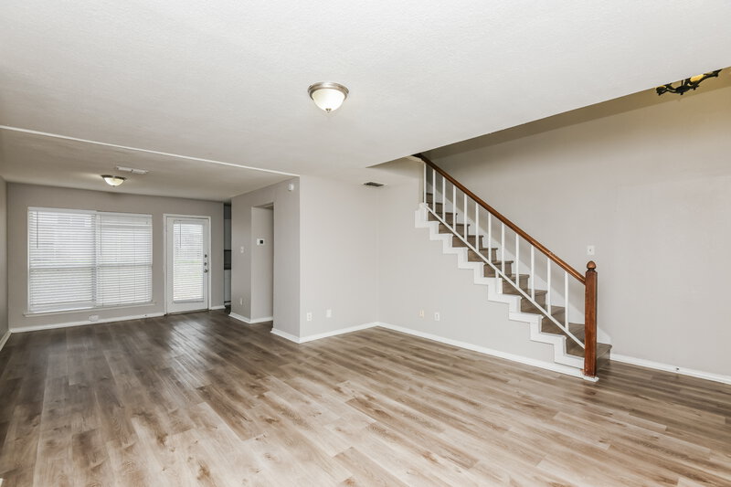 2,180/Mo, 6305 Glen Knoll Dr Fort Worth, TX 76179 Living Room View 3