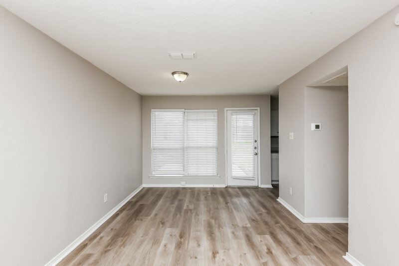 2,180/Mo, 6305 Glen Knoll Dr Fort Worth, TX 76179 Dining Room View