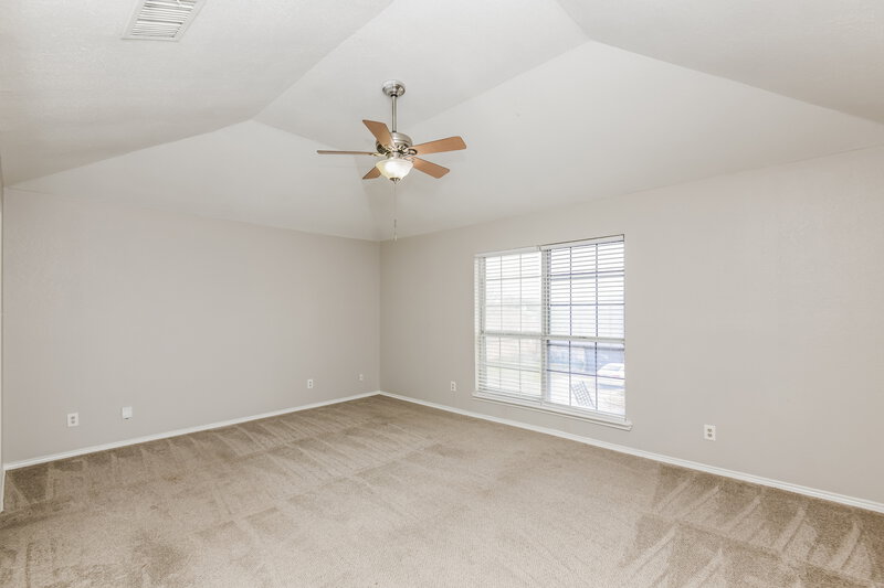 2,180/Mo, 6305 Glen Knoll Dr Fort Worth, TX 76179 Main Bedroom View