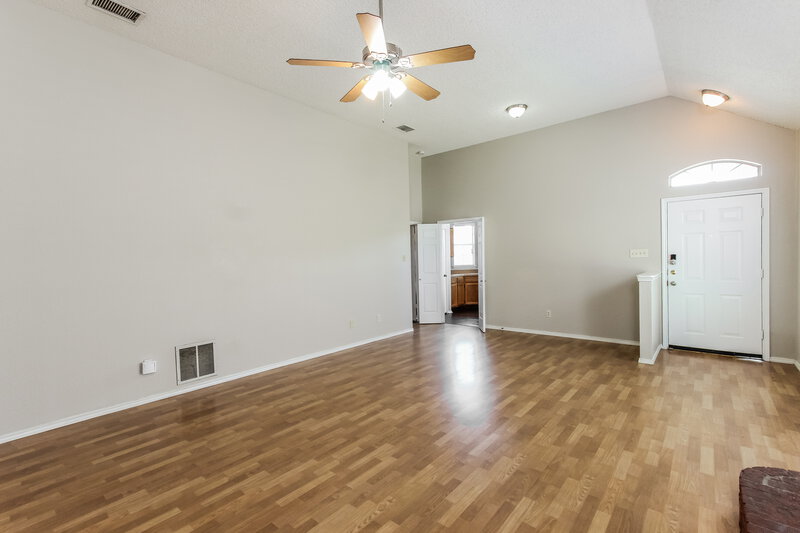 2,075/Mo, 2324 Browning Dr Mesquite, TX 75181 Living Room View 2