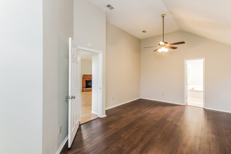2,185/Mo, 2324 Browning Dr Mesquite, TX 75181 Main Bedroom View
