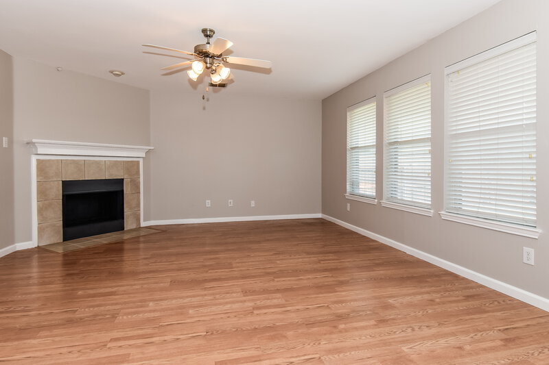 2,280/Mo, 505 Rowdy Dr Royse City, TX 75189 Living Room View