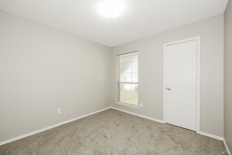 2,595/Mo, 829 Clear Creek Dr Desoto, TX 75115 Bedroom View 2
