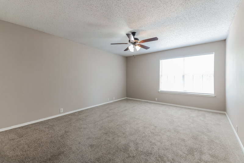 2,195/Mo, 1112 Beechwood Dr Denton, TX 76210 Main Bedroom View