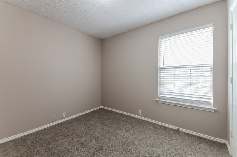 2,195/Mo, 1112 Beechwood Dr Denton, TX 76210 Bedroom View 2