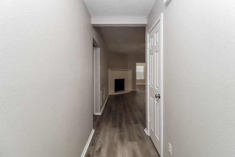 2,390/Mo, 5021 Flat Creek Dr Fort Worth, TX 76179 Foyer View