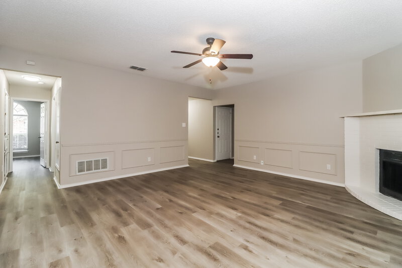 2,390/Mo, 5021 Flat Creek Dr Fort Worth, TX 76179 Living Room View