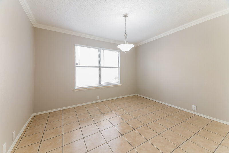 2,000/Mo, 3312 Bent Creek Dr Denton, TX 76210 Dining Room View
