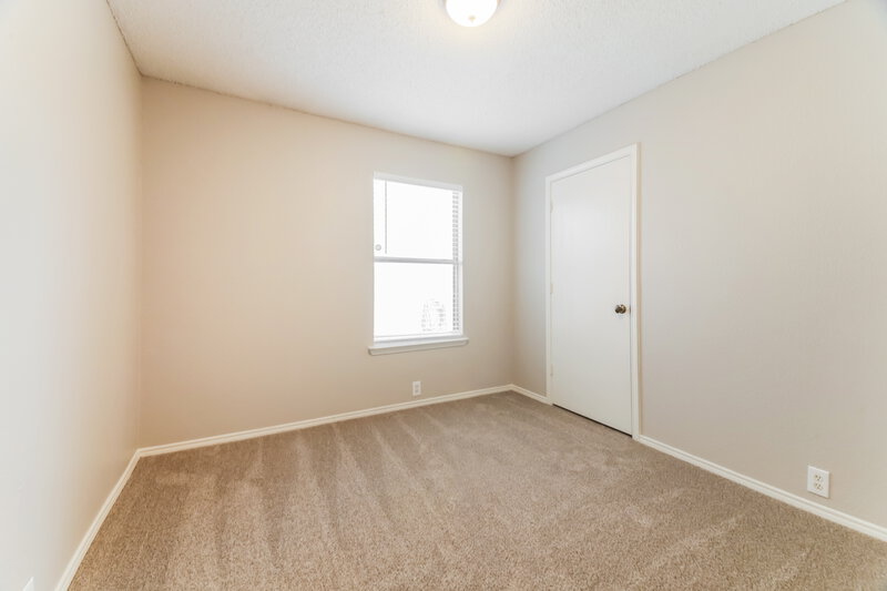 2,000/Mo, 3312 Bent Creek Dr Denton, TX 76210 Bedroom View