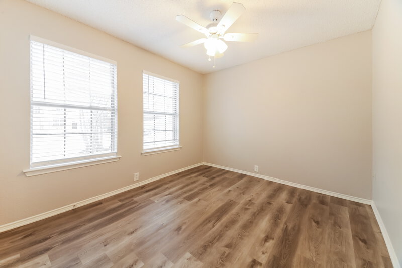 2,000/Mo, 3312 Bent Creek Dr Denton, TX 76210 Bedroom View 2