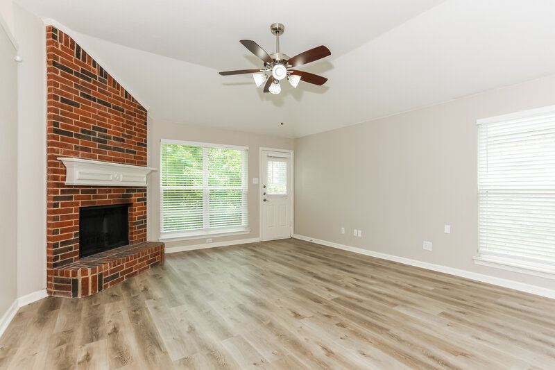 2,570/Mo, 1521 Creekstone Ct Fort Worth, TX 76112 Misc View 2