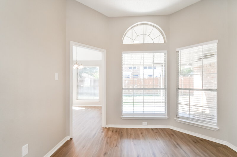 2,230/Mo, 2317 Westview Trl Denton, TX 76207 Main Bedroom View