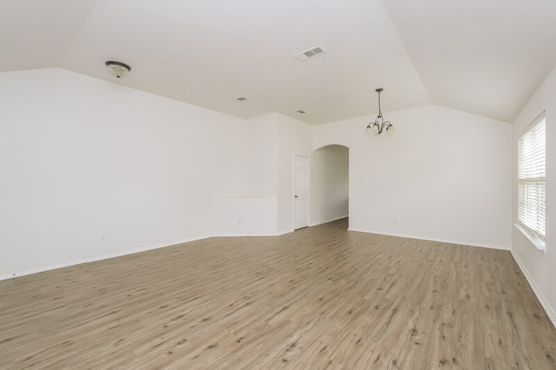 2,580/Mo, 16301 Severn Ln Justin, TX 76247 Living Room View