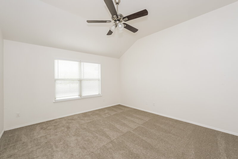 2,580/Mo, 16301 Severn Ln Justin, TX 76247 Main Bedroom View