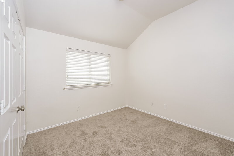 2,580/Mo, 16301 Severn Ln Justin, TX 76247 Bedroom View 3