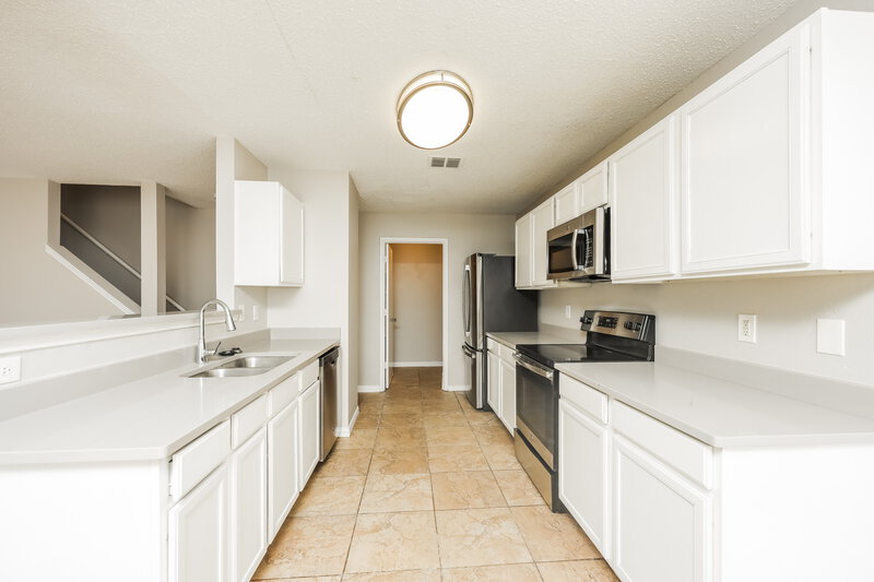 2,425/Mo, 8201 Montecito Dr Denton, TX 76210 Kitchen View