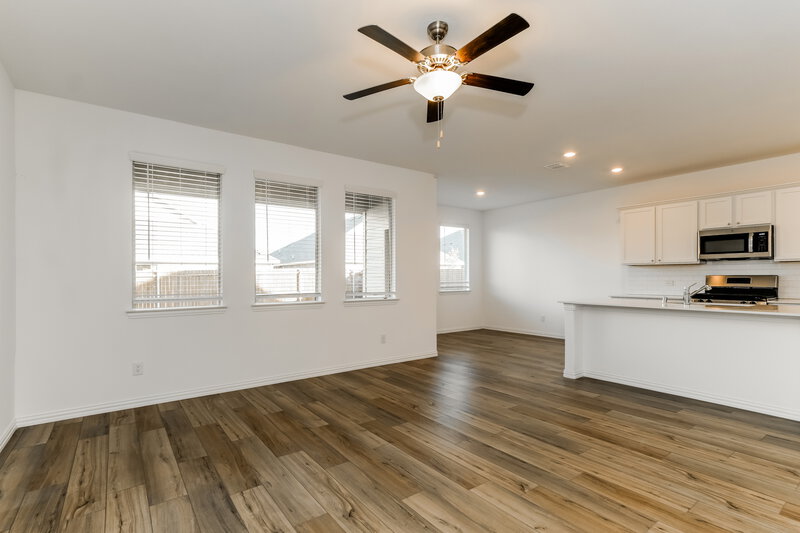 1,965/Mo, 1114 Daffodil Street Princeton, TX 75407 Living Room View