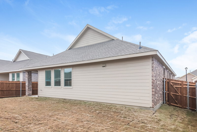 2,050/Mo, 1110 Daffodil Street Princeton, TX 75407 Rear View
