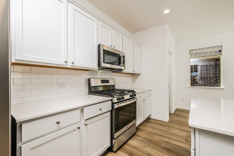 2,185/Mo, 1100 Daffodil Street Princeton, TX 75407 Kitchen View