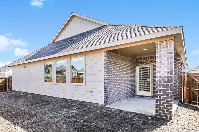 2,185/Mo, 1100 Daffodil Street Princeton, TX 75407 Rear View