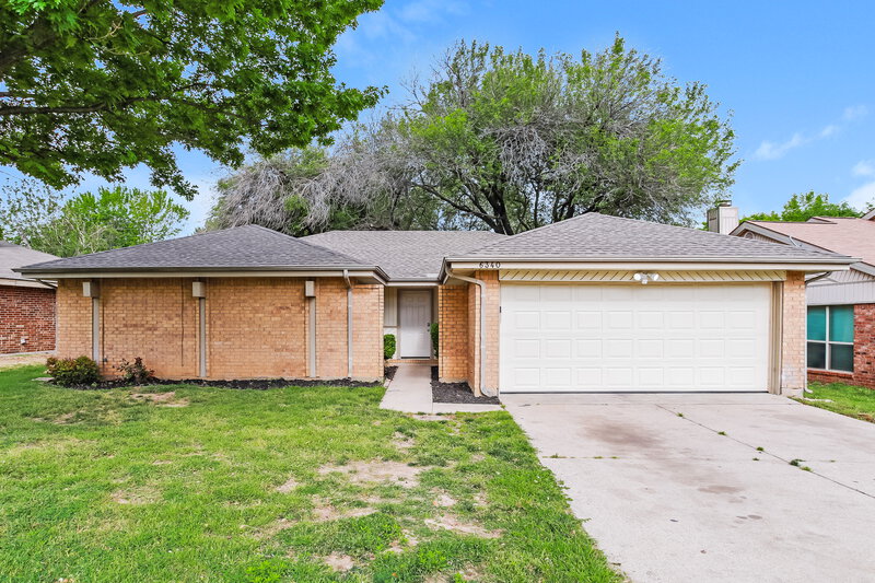 2,165/Mo, 6340 Canyon Cir Fort Worth, TX 76133 External View