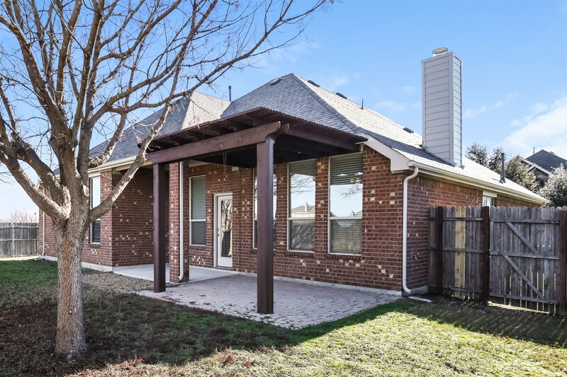 2,450/Mo, 1520 Enchanted Sky Ln Haslet, TX 76052 Rear View