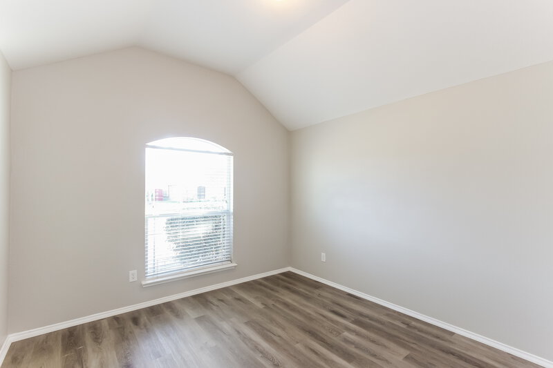 2,510/Mo, 917 Norwood Ln Lancaster, TX 75146 Bedroom View 3