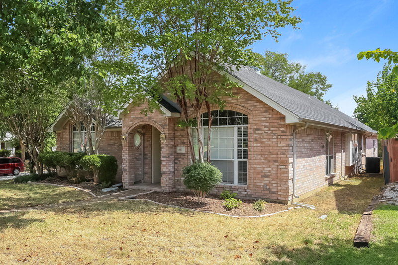 2,265/Mo, 863 Sonora Ln Grand Prairie, TX 75052 Front View