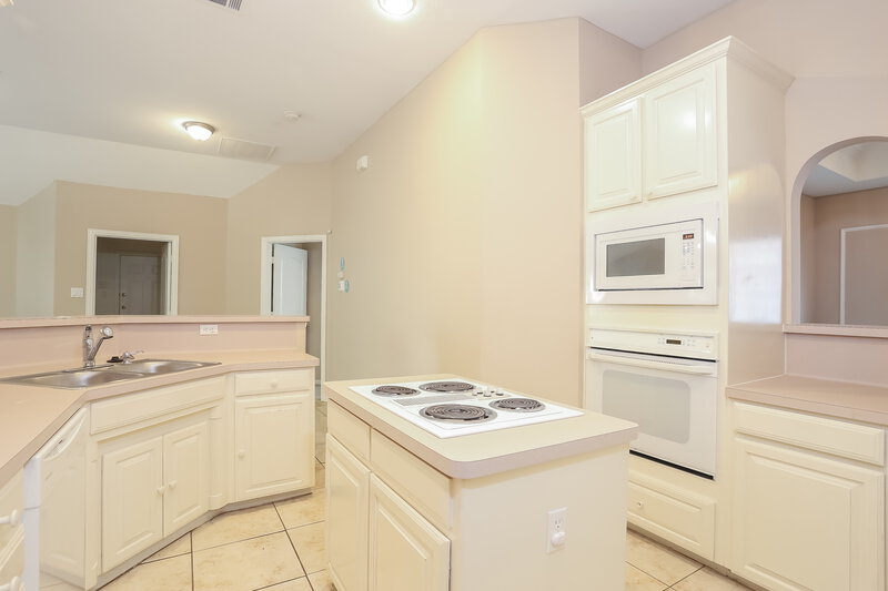 2,265/Mo, 863 Sonora Ln Grand Prairie, TX 75052 Kitchen View