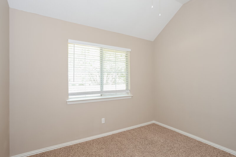 2,265/Mo, 863 Sonora Ln Grand Prairie, TX 75052 Bedroom View 3