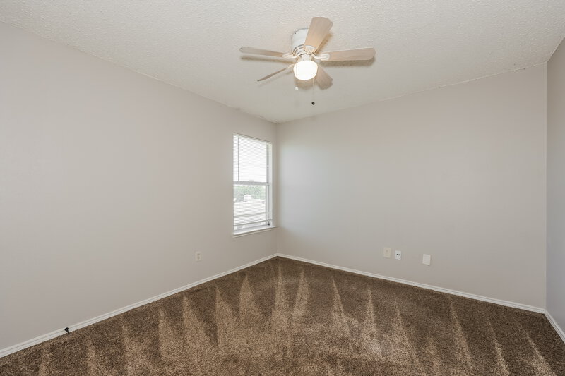 2,410/Mo, 2400 Stagecoach St Fort Worth, TX 76133 Bedroom View