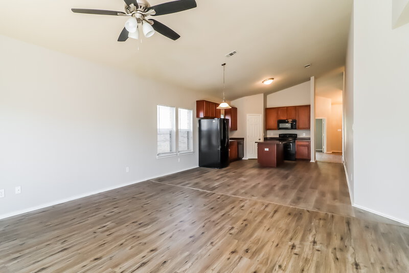 2,250/Mo, 3220 Royal Crest Dr Fort Worth, TX 76140 Breakfast Nook View