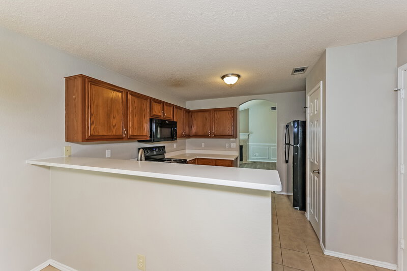 2,470/Mo, 705 Gull Cir Saginaw, TX 76131 Kitchen View 3
