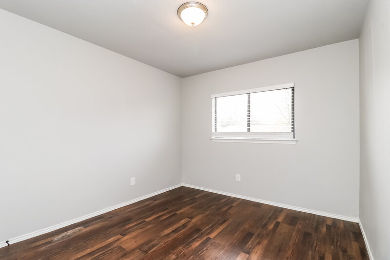 2,860/Mo, 10229 Stoney Bridge Rd Fort Worth, TX 76108 Bedroom View 2