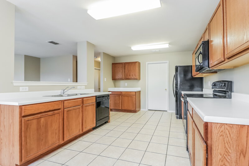 2,765/Mo, 4013 Foxhound Ln Fort Worth, TX 76123 Kitchen View 2
