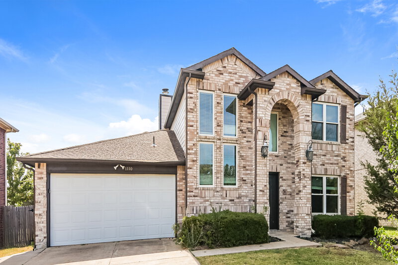 2,275/Mo, 1110 Hampton Dr Forney, TX 75126 Front View