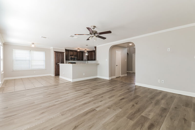 2,275/Mo, 1110 Hampton Dr Forney, TX 75126 Living Room View