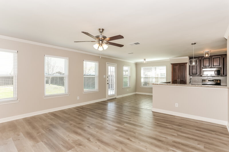 2,680/Mo, 1110 Hampton Dr Forney, TX 75126 Living Room View 2